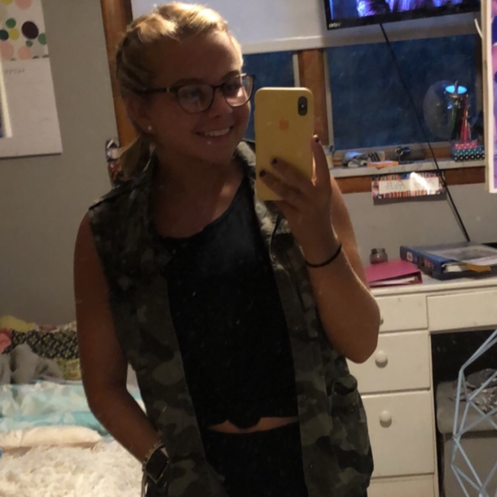 Meet your Posher, Maddmaddy